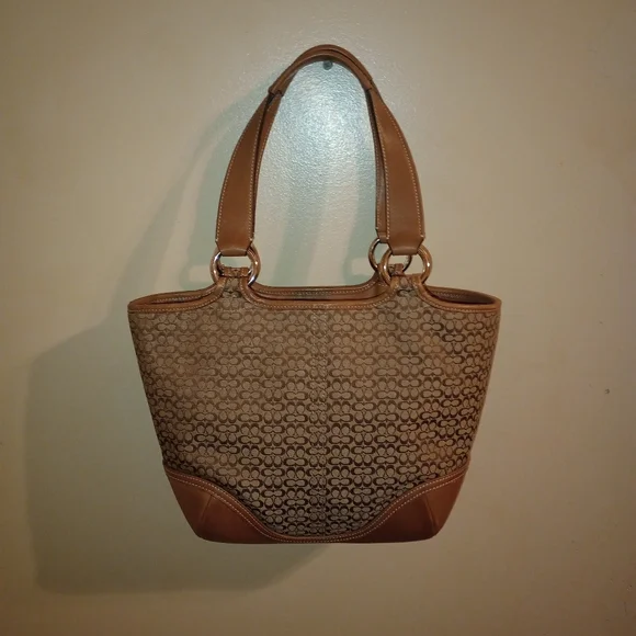Vintage Coach Soho Classic Brown Signature C Camel Tan Leather Sm Tote Bag - Picture 2 of 15